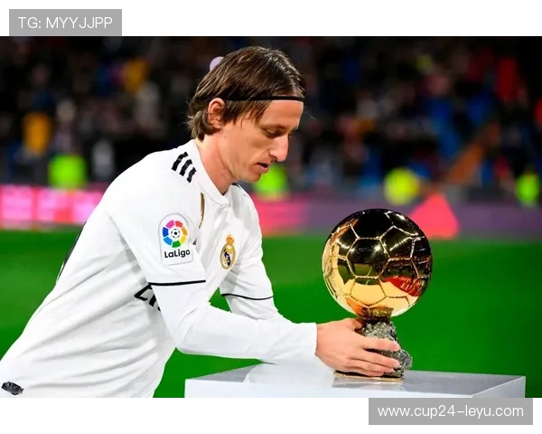 莫德里奇：克罗地亚足球传奇再创辉煌，书写全新篇章！